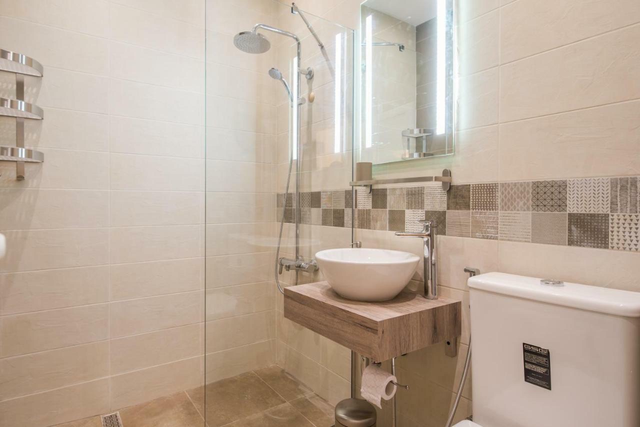 Designer & Luxurious, Business, One Bedroom Apartment In Top Central Sofia By Flat Mаnager Esterno foto